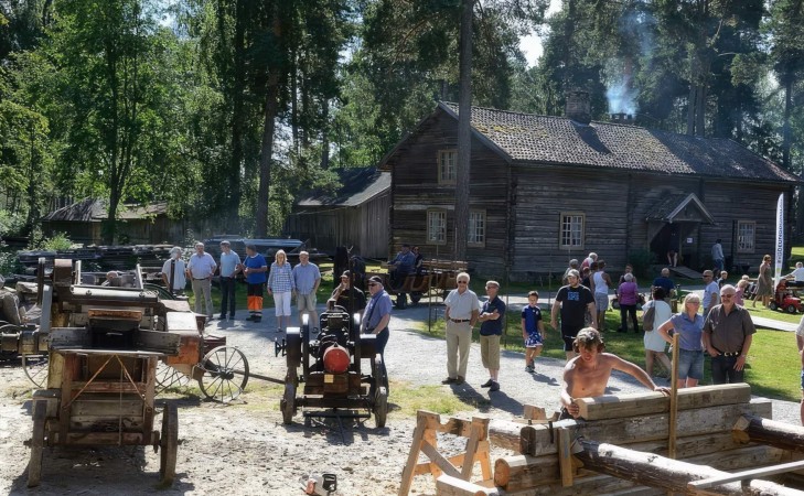 Resepsjonsansvarlig i nytt museumsbygg for Norsk Skogfinsk Museum